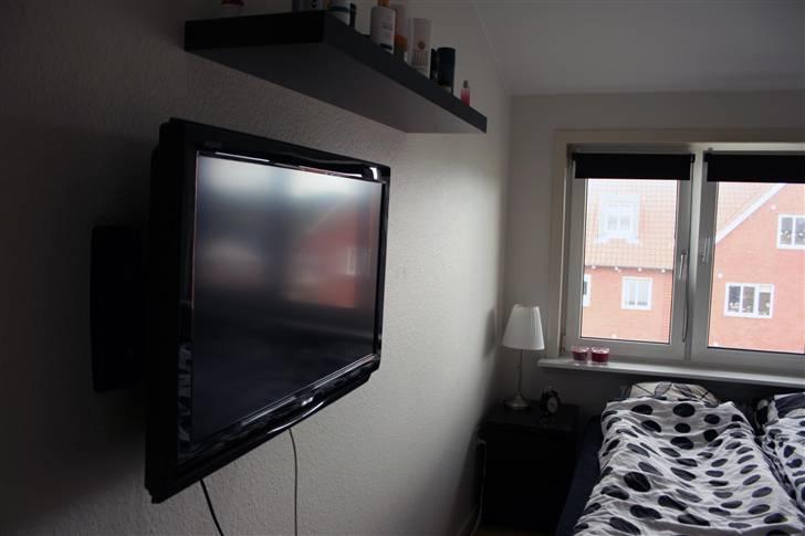 Lejlighed 2 værelses - Væghængt TV i soveværelset der kan slå´s ud :) billede 16