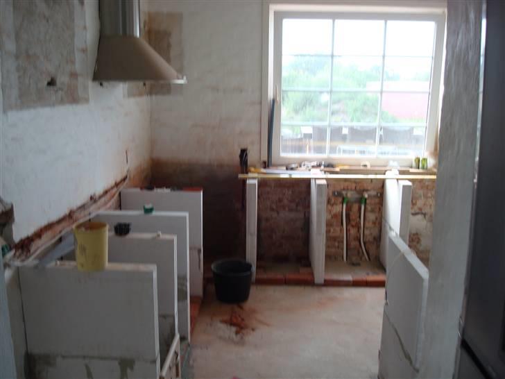 Villa 6 - Opbygning af det nye køkken. billede 13