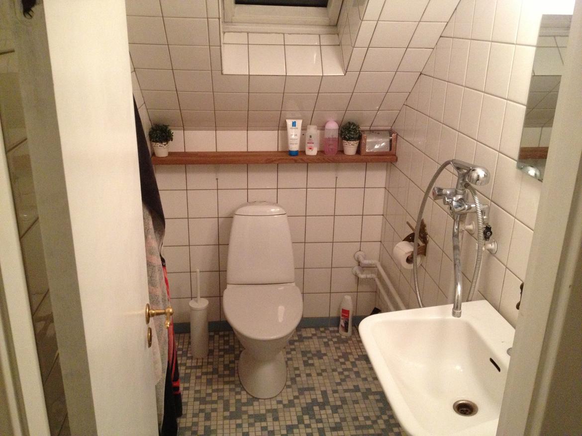 Lejlighed 1 - Det er så vores lille toilet med mega nederen bruse bads system billede 7