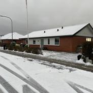 Villa 3 værelser, 2 badeværelser på lukket villavej