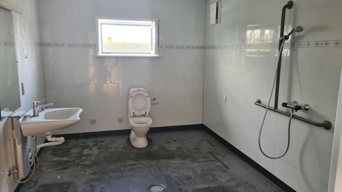 Villa 3 værelser, 2 badeværelser på lukket villavej - Midlertidig badeværelses tilbygning billede 24