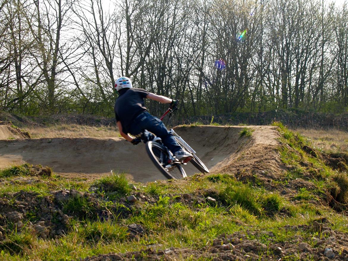 Århus DIRT JUMP PARK  "Engen" - Fra d. 21/4-12 billede 4