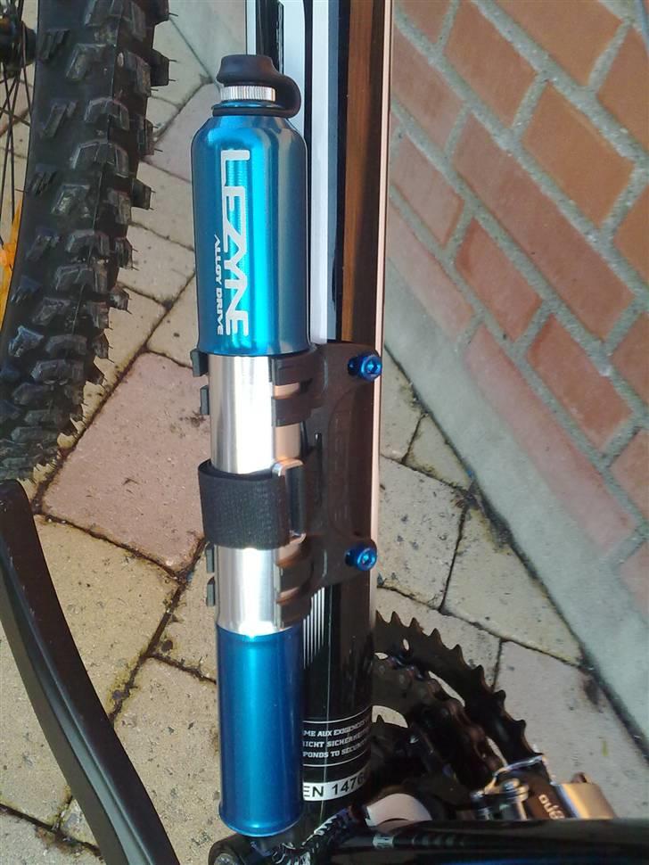 Min datter`s scott scale jr 24  billede 7