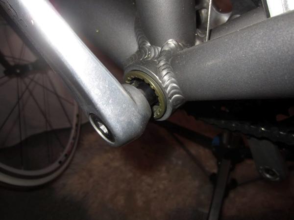 Værktøj til fjernelse af krankboks/pedalarme