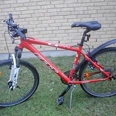Felt Q650
