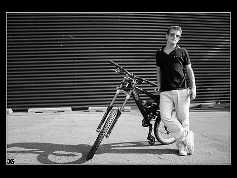 Trek Bruiser 3 Til salg evt. - Det er min ven igen med min cykel billede 3