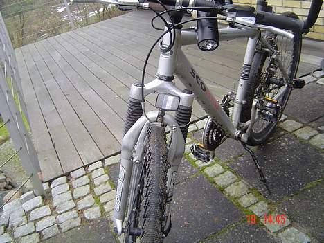 No-Name sco mtb - der ser man hende foran..  billede 3