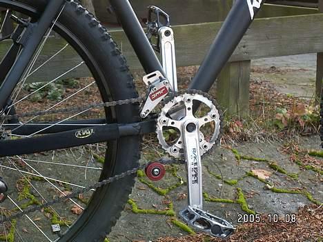 No-Name radon dirt jump billede 3