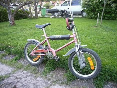 Kildemoes BMX - custom - Den originale cykel... Det er ikke min, min var helt rød! billede 12
