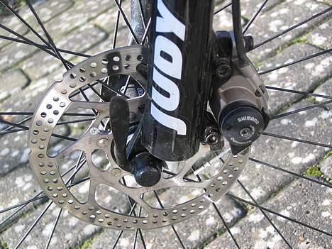 Trek 4500  - Dejlige bremser, piver bare lidt når de er våde, men det gør de jo alle sammen. ;) billede 6