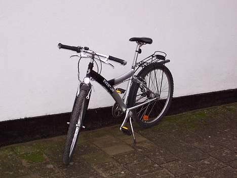 Everton V-bike billede 1