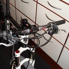 Bianchi OETZI 9700 CARBON