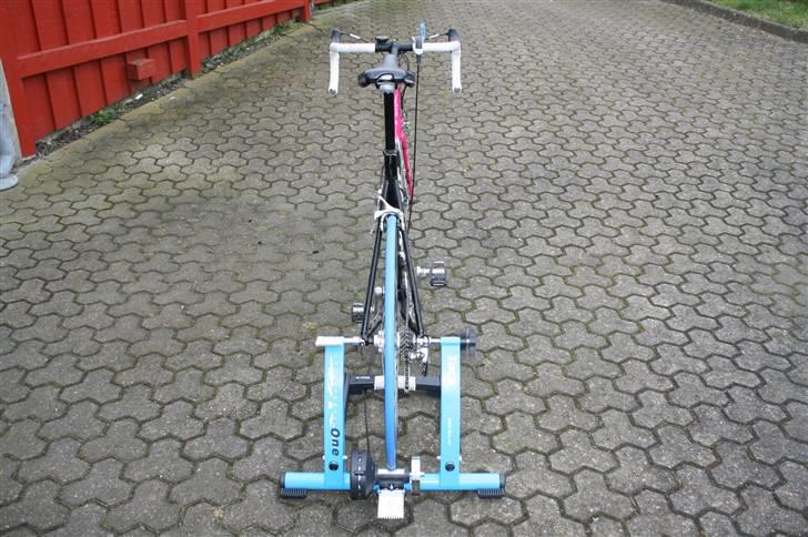 Giant T-Mobile TCR ROAD - Den vinkel min bror kommer til at se cyklen fra når vi kører over mållinien i Sverige billede 10
