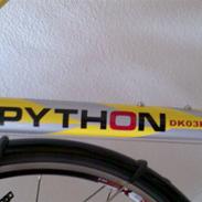 Python DK03FA