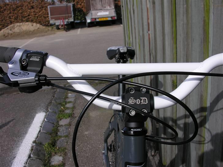 Cube Flying Circus ---SOLGT--- billede 2