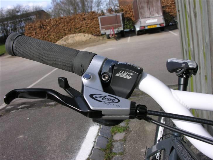 Cube Flying Circus ---SOLGT--- billede 3