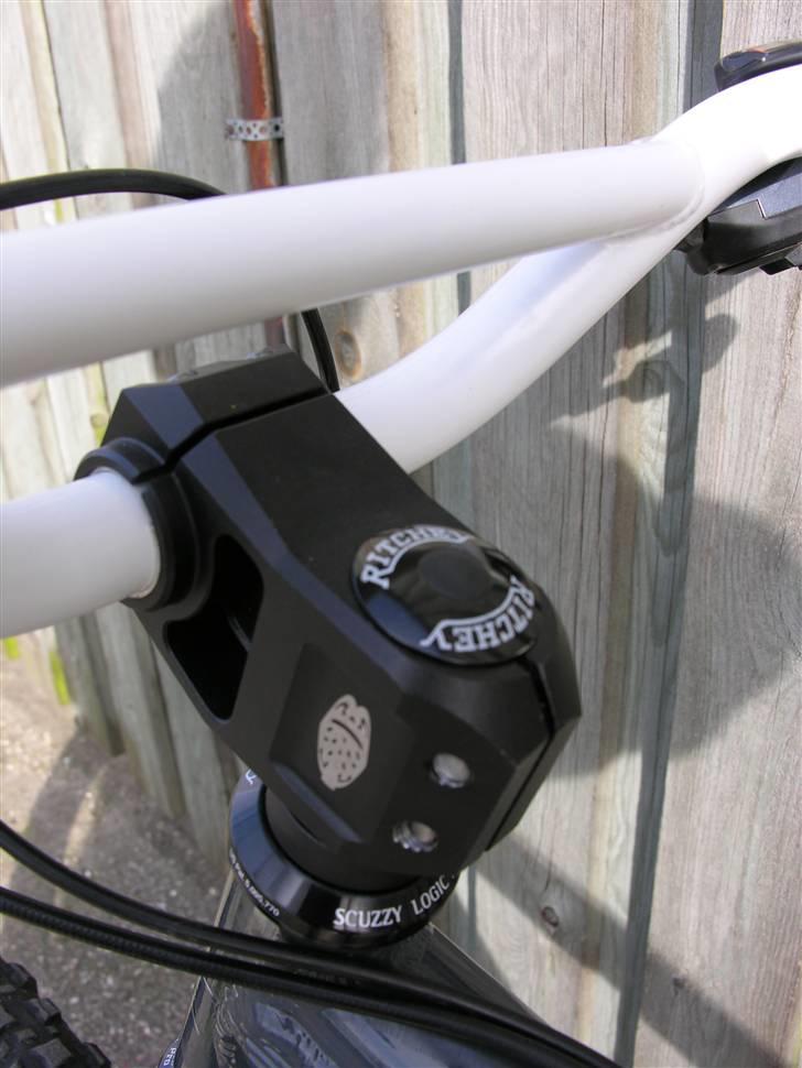 Cube Flying Circus ---SOLGT--- billede 6