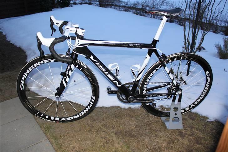 Vision NC-890 - 6130gram`s fuldblods carbon racer  billede 1