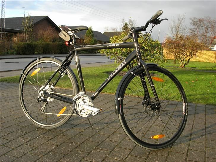 Trek 7.3 FX Disc - Set fra højre billede 2