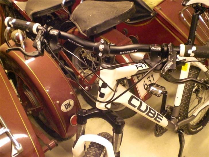 Cube Attention [2008] billede 3