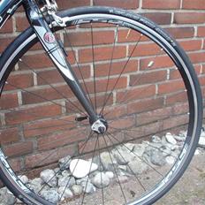 Trek 1000 Tiagra