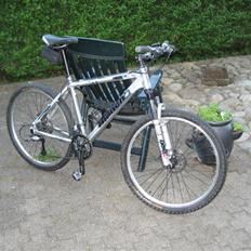 Bianchi MUTT 7400