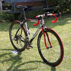 Pinarello Paris - Sram Red