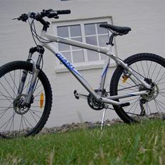 Giant terrago 3