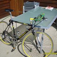 Peugeot competition 2000 