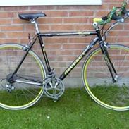 Peugeot competition 2000 