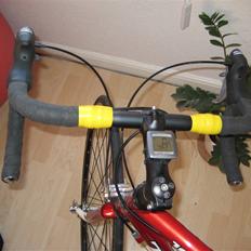 Trek 1000
