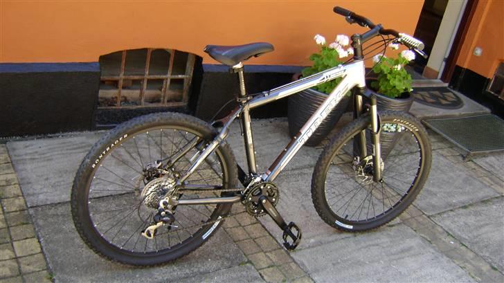 Trek 4300 disc billede 1