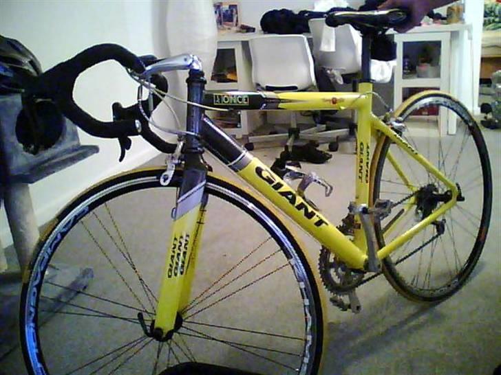 giant once road bike