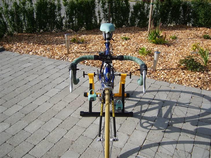 Bianchi mega pro - L ( til salg ) billede 3
