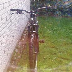 GT Chucker 1.0