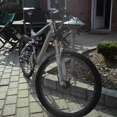 Trek Fuel EX 7