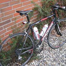 Merida Road Race 880
