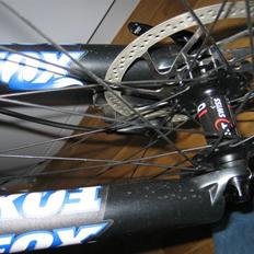Cube CUBE REACTION XT BLACK