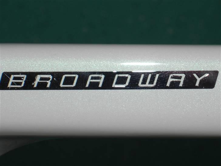 Avenue Broadway 08 billede 4