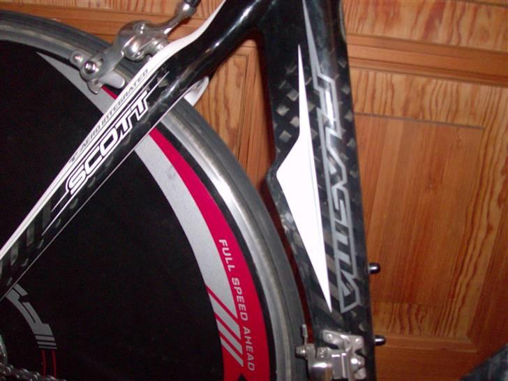 Scott plasma billede 8