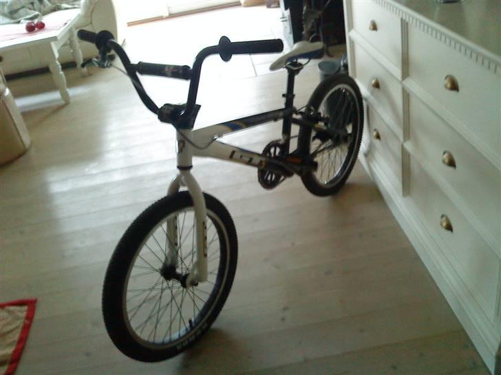 GT Power Series Pro 08 SOLGT billede 9