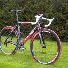 Pinarello F4:13 @ Super Record