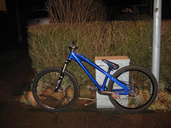 Santa Cruz Jackal SOLGT billede 5