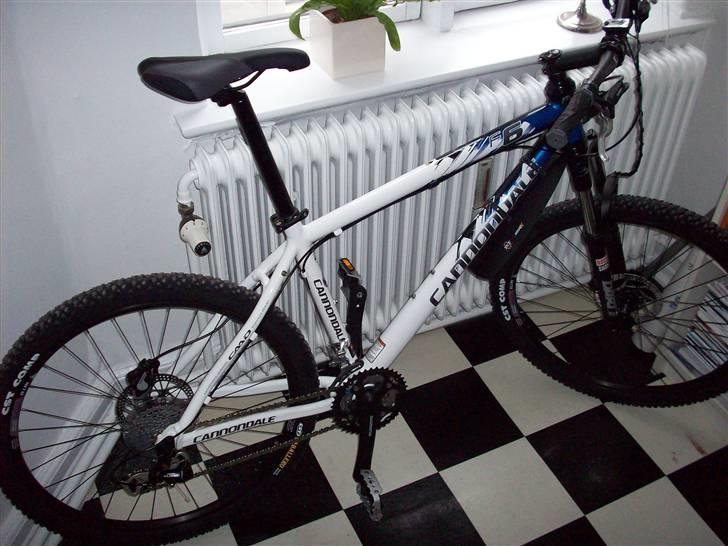 Cannondale F6 Disc Lightning white billede 3