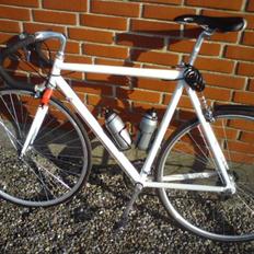 Peugeot Raceren!