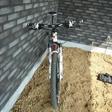 Cube LTD Pro 2009 - SOLGT