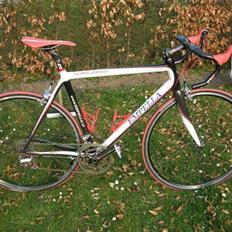 Empella Carbon fighter