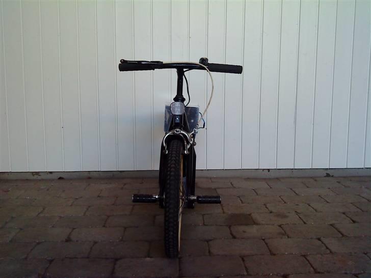 Winther elektro-  - Forfra billede 2