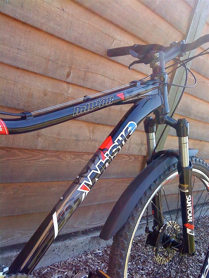 whistle miwok 1380d mountain bike