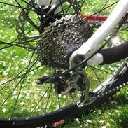 Cube LTD PRO 09